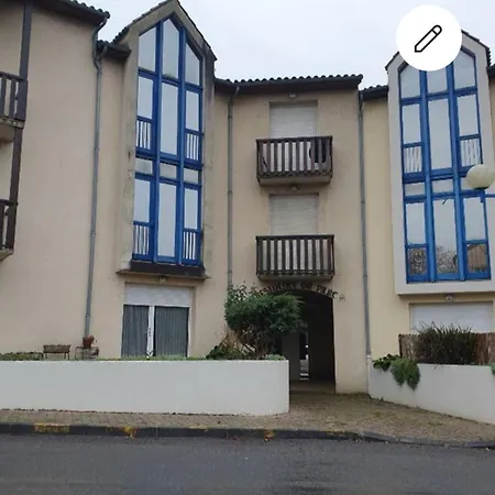 Apartment Chez Pomy *